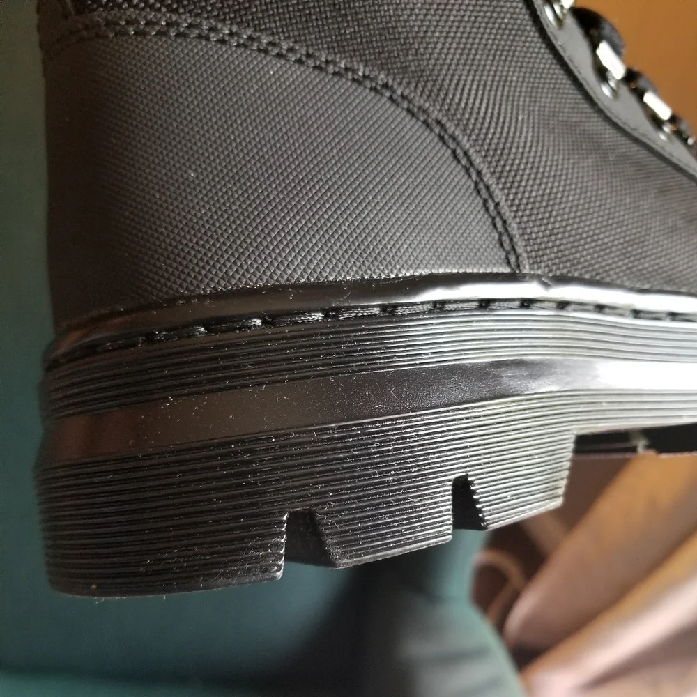 Dr. Martens air waves (combs) - Picture 7 of 8